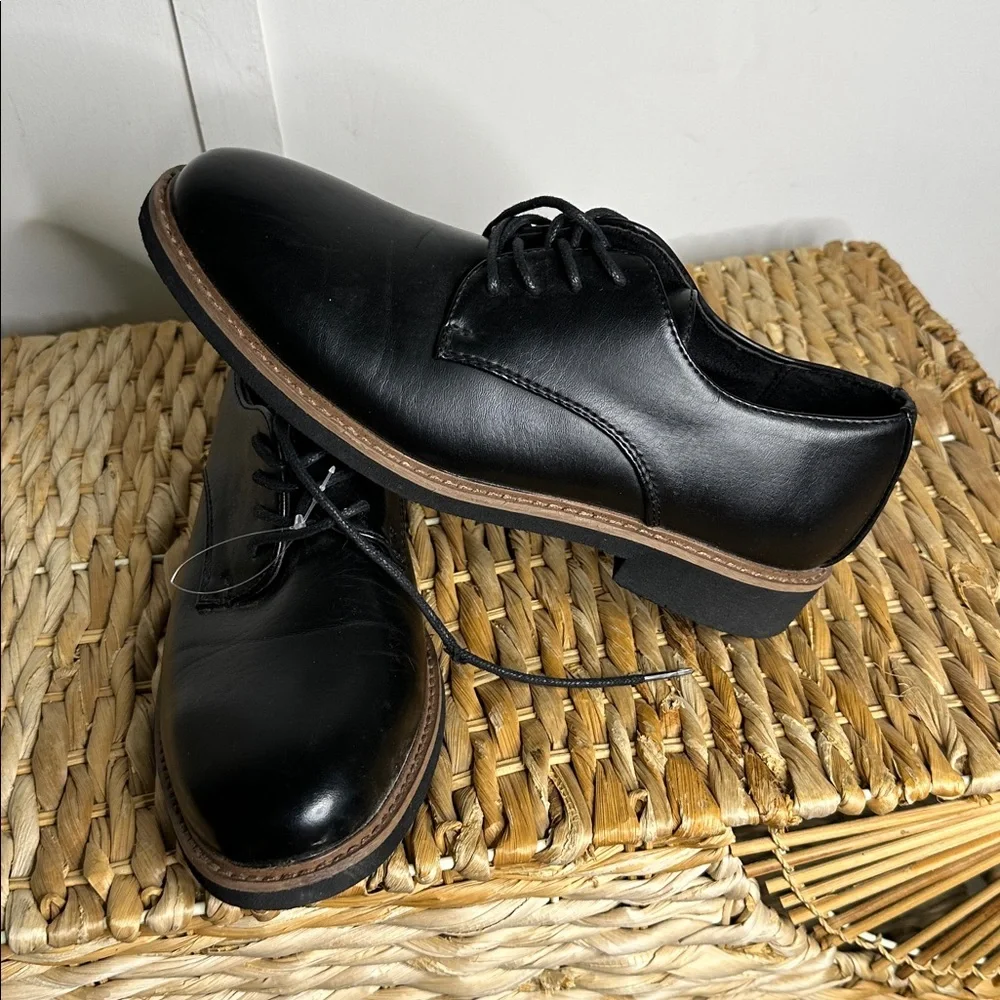 Deer‎ Stags Black Men's Oxfords size 5